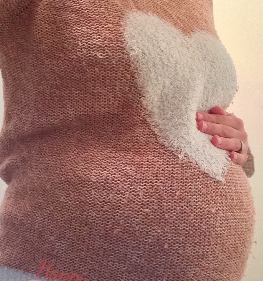 superdupertots's tweet photo. @tinytickers valentines themed baby bump! #gofindhearts ❤ https://t.co/jAbG13XTkz