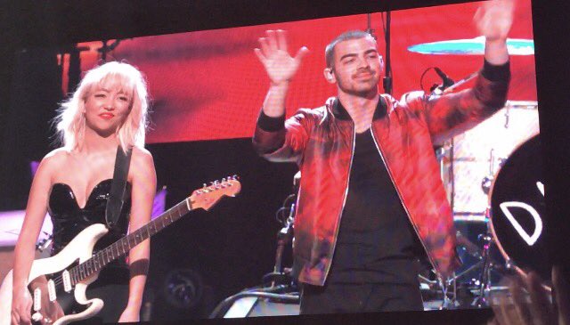 PlobnrgNews's tweet photo. @DNCE opening the Saturday night fever segment #teamDNCE #dnceinconcert #DNCEMX https://t.co/SylAPRD3sw