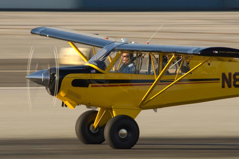TheSun's tweet photo. Harrison Ford under investigation after almost crashing into passenger jet https://t.co/6GLo1ztQGw https://t.co/5sjYDPvIPC