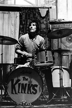 Happy Birthday Mick Avory , drummer with The Kinks, born on this day in 1944. 