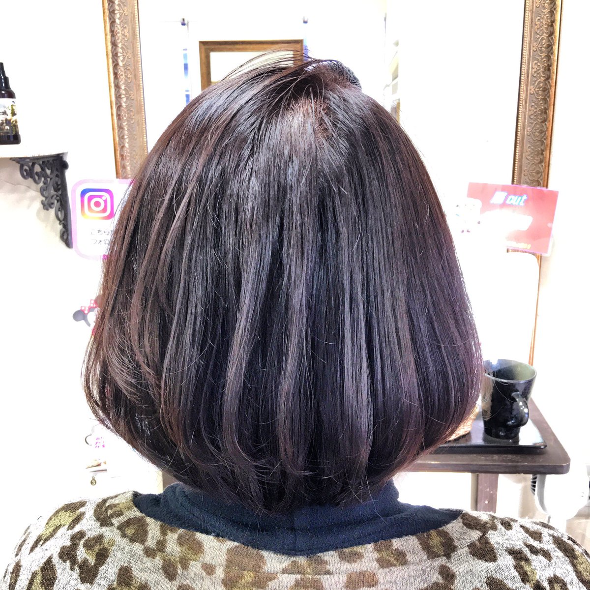 Clock 安積絵里 No Twitter ボブ グレイカラー ブルーアッシュ 白髪染めでもおしゃれ 流行りのブルーアッシュ ブルー おしゃれ カラー グレイカラー ボブ ツヤ ヘッドスパ コラーゲン カット 巻き髪 ヘア アレンジ 美容師 美容室 Clock