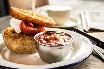 pieminister's tweet photo. Who needs romance when you can have a #Brunchpie @itsoncardiff new menu starts this weekend https://t.co/VIi2TyTVFE https://t.co/R54wLS6i7n