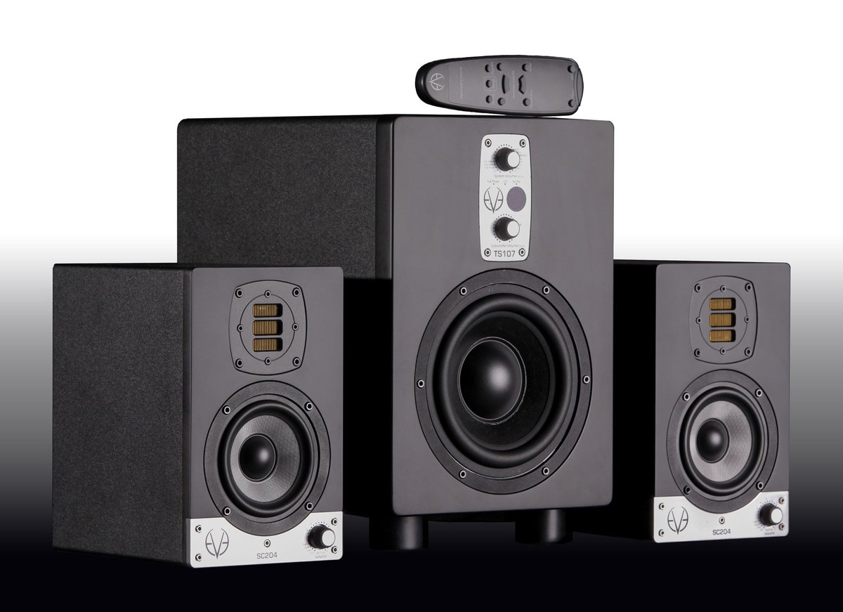 EveAudio's tweet photo. Ever thought of adding a sub to your room? EVE TS107 covers 36Hz to 300 Hz and comes w/ a remote controller. https://t.co/J8sWz2v89L https://t.co/NA1ocnNTDE