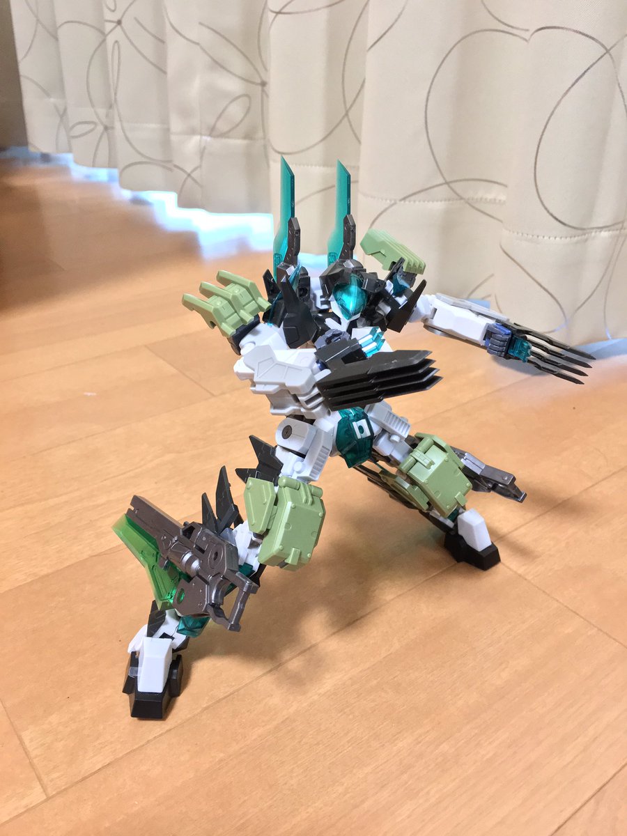 黒狐 もふにゃ בטוויטר アウィスプロジェクト 武器がなかったアウィス ニクスを強化してみた 膝にマイクロミサイル 腕部クローと ベリルショット ライフルを追加 頭部パーツも変更 イメージ通りになったのん