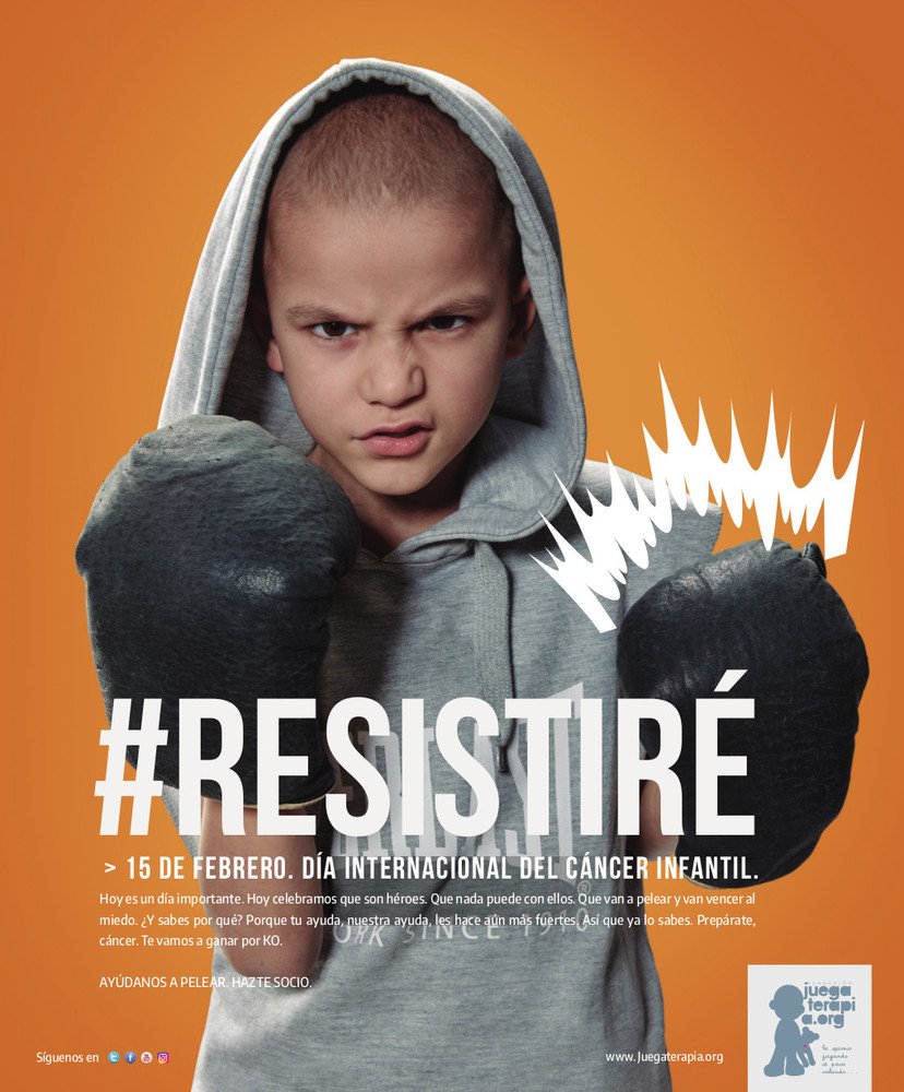 ElHuffPost's tweet photo. 'Resistiré': niños con cáncer cantan contra la enfermedad con @juegaterapia #CancerInfantil https://t.co/MMVWW16nDo https://t.co/3uboBAIQng