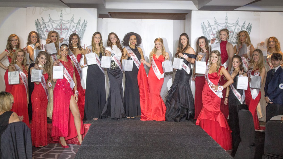 missenglandnews's tweet photo. @SmartPolishUK #Thanks for giving every1 of the  #missnottingham finalists a gift the girls #LovedIt ! #onestepgel photo @Kevwisephoto https://t.co/bJ2VxWYBrb