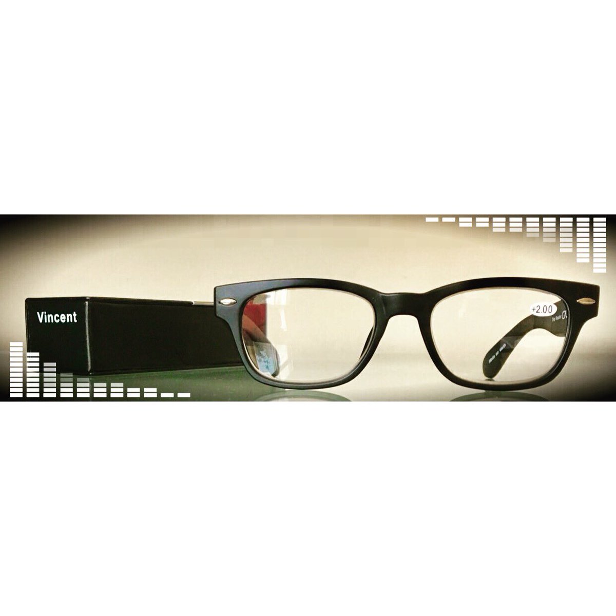 thereaderme's tweet photo. #thereadermiddleeast #readers #stylisheyewear #customize #optical #colors #vincent #classicblack #wayfarer #online https://t.co/YayPKHKjeJ https://t.co/OITgB6ZfCC