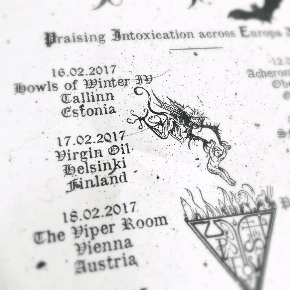 URFAUST OFFICIAL tweet media