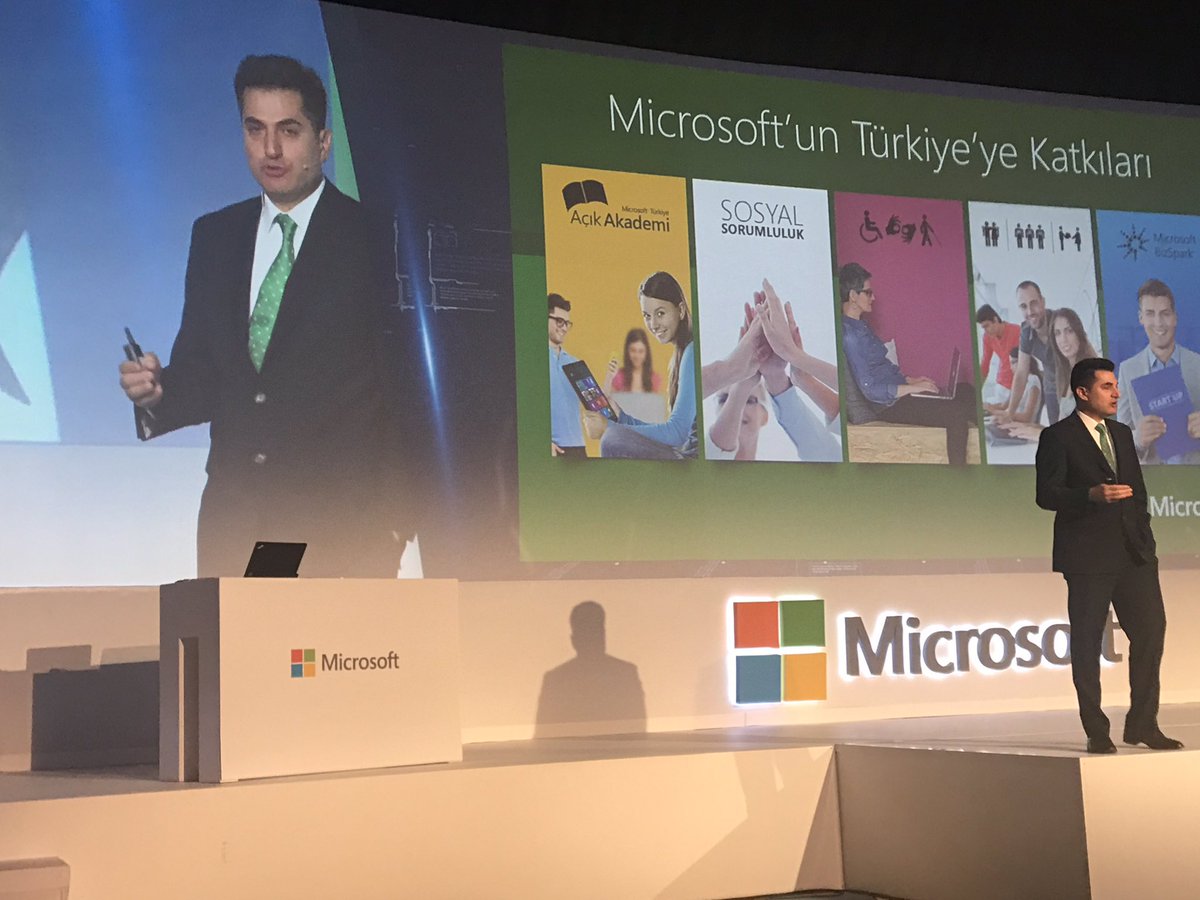 Kamudan sorumlu GMY Levent Erkan, Microsoft'un Türkiye'ye katkılarını anlatıyor #MicrosoftZirve2017 <a href="/leventerkan2/">Levent Erkan</a>