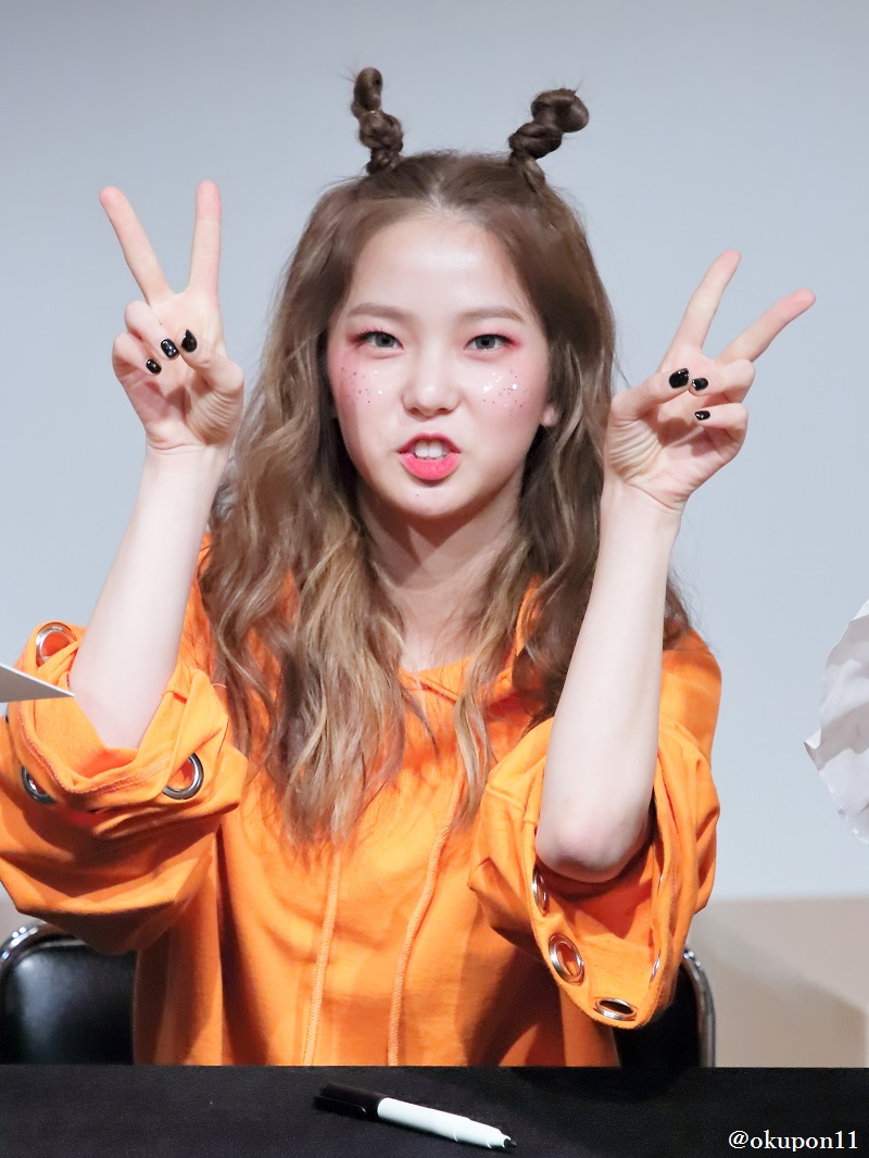 okupon11's tweet photo. 170205 CLC Yujin ユジン
#CLC #씨엘씨 #Yujin #최유진 https://t.co/0SVn1LOlvn