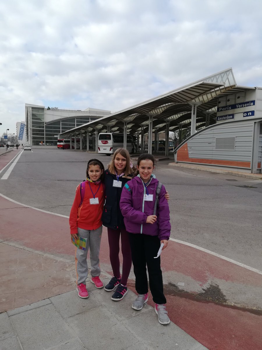 csolersol's tweet photo. Ja estem! #CEIPMGG https://t.co/bySE33fmw4