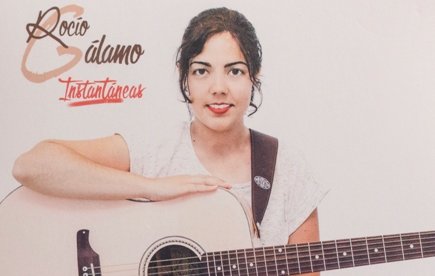 DiarioHuelva's tweet photo. La triguereña Rocío Gálamo publica su primer disco, ‘Instantáneas’
#Trigueros @RGalamo https://t.co/Zdo71kHvxr https://t.co/M10DGIs4lY