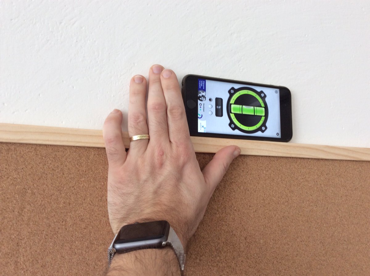 Libor_Klubal's tweet photo. Using iPhone for real work. #bubblelevel #newoffice #iphone #ipad https://t.co/02x4ydFvTp