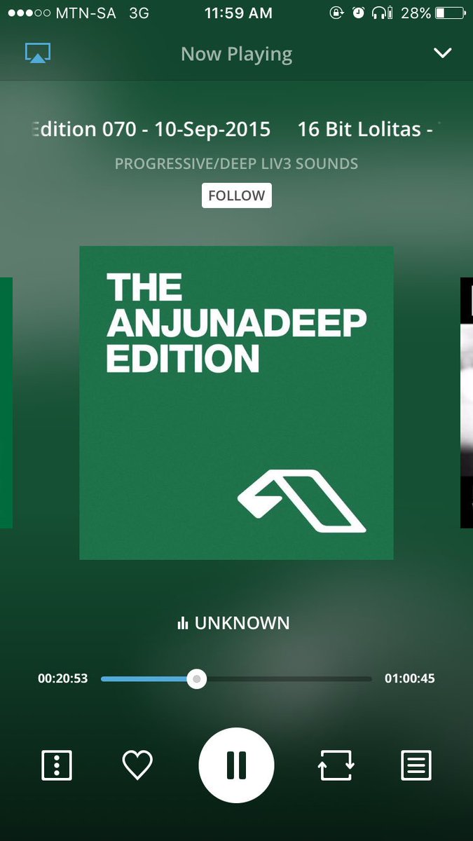 Unitpee's tweet photo. Dear @16BL &amp; @Anjunadeep. 18m into edition 70 is the best deep house song I've ever heard. What's the name of the song😩😩😩😩😩😩????? https://t.co/ROKWQDEnFc