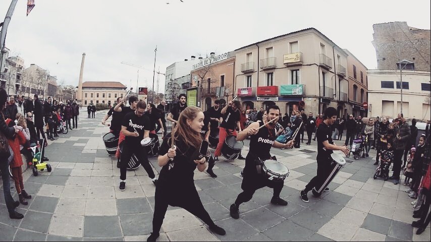 protonspercu's tweet photo. Kukaraka! 💥#Protons #Protons10 #Percussion #Drums #School #Futur #Positive #show #streetstyle #energy #espectacular #boom #eventos #event https://t.co/bmCQkoxFh6