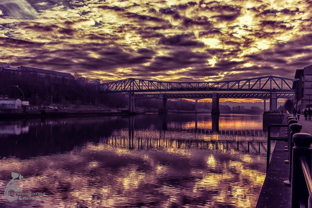 TravelGumbo's tweet photo. R #Picoftheday.  #sunset on #Newcastle's #Quayside, from #Viewfromthechair #photography.   

https://t.co/Ce4eCzBo6J https://t.co/qooeCexQi2