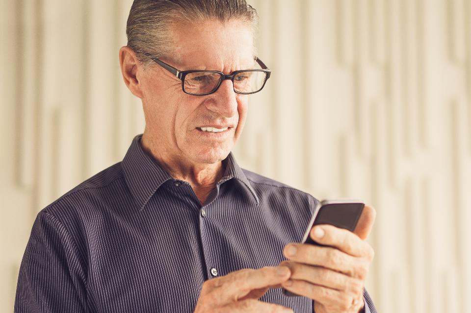 hootsuite's tweet photo. The 10 most obnoxious things people do on LinkedIn: https://t.co/ElB12zF21h on @Forbes https://t.co/6VyqgdMgno