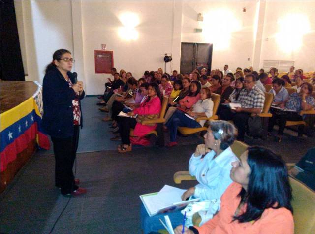 ENCUENTRO CON YOAMA PAREDES VICEMINISTRA DE EDUCACIÓN MEDIA GENERAL CON DIRECTORES DE LAS INSTITUCIONES EDUCATIVAS DEL ESTADO MONAGAS