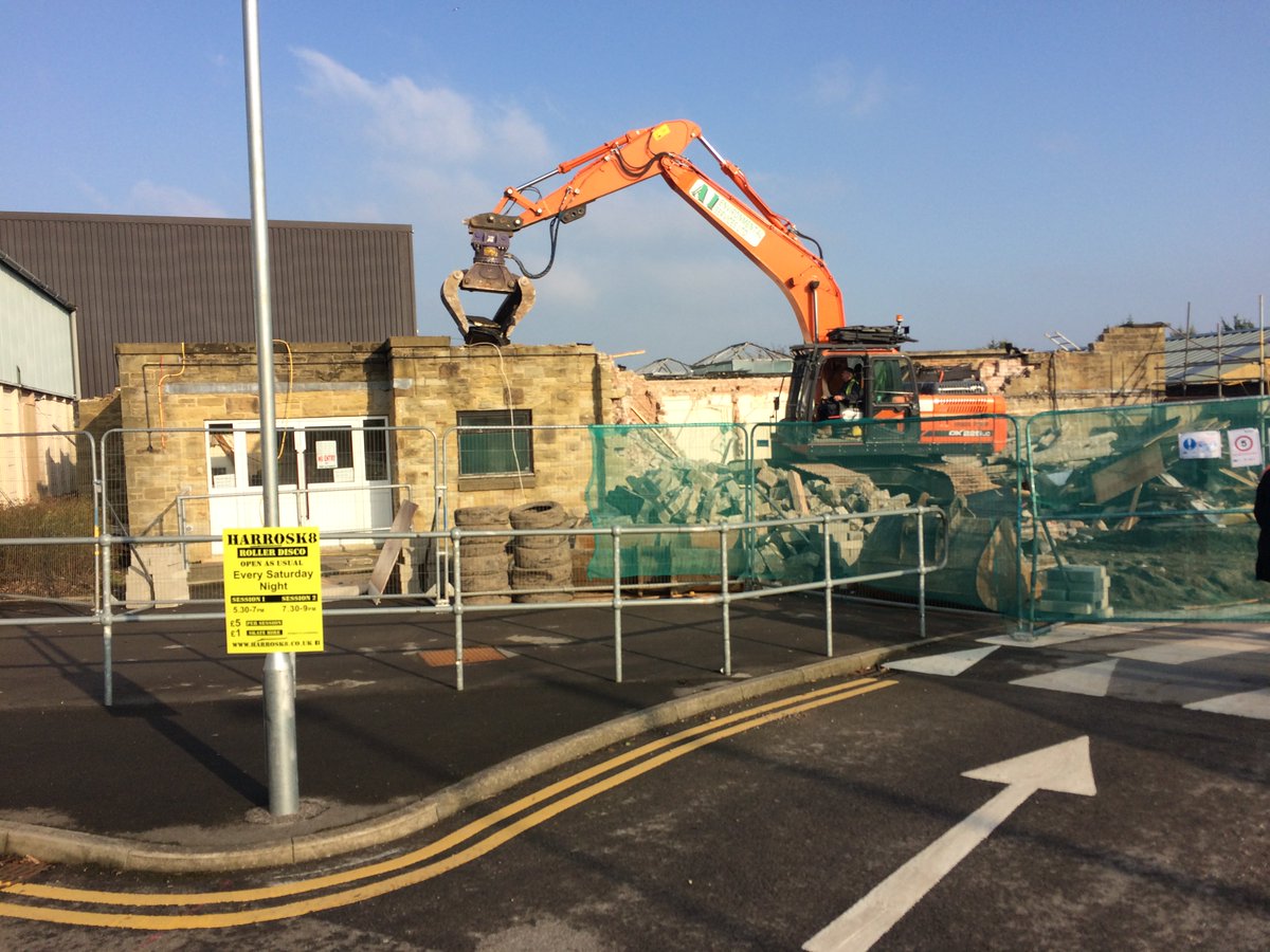 AshvilleCollege's tweet image. There&apos;s no going back now! The old Sports Centre has gone, making way for the new modules to arrive in the coming months #CampusDevelopment