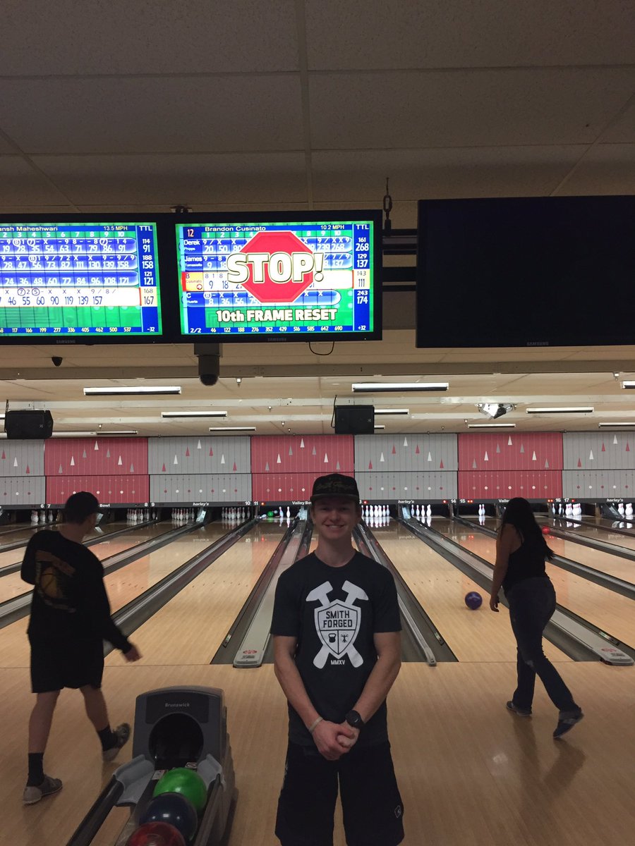 Derek Phipps bowls a 268 !!! Pioneer bowlers are on a roll !!❌❌❌