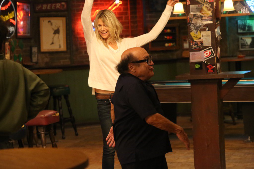 It's Wednesday, it's Wednesday! #SunnyFXX Tonight! <a href="/alwayssunny/">It's Always Sunny</a>