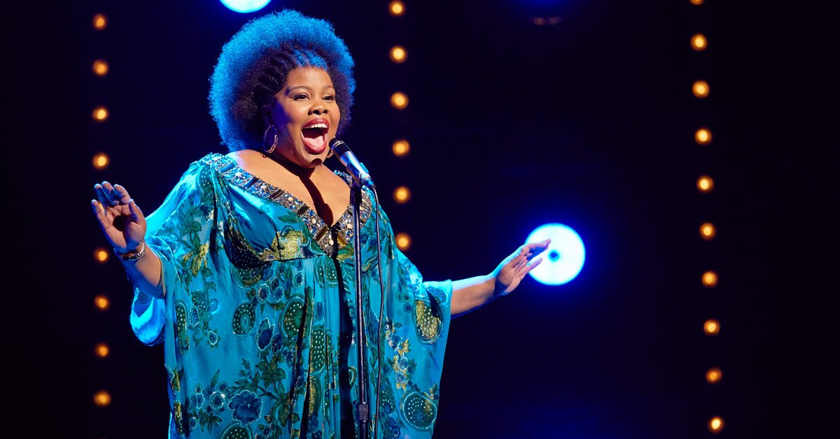 Happy birthday to the one and only Amber Riley! Click here see her in Dreamgirls  