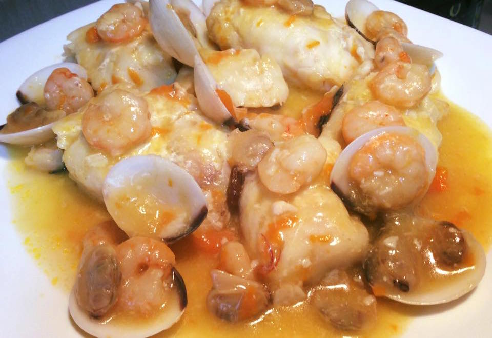OLLASGMoficial's tweet photo. ¿Has probado los lomos de #merluza con #marisco? 😋 https://t.co/JDeHcIAM2w #recetas #OllaGM #ollaprogramable #cocina https://t.co/mi1OFc525T