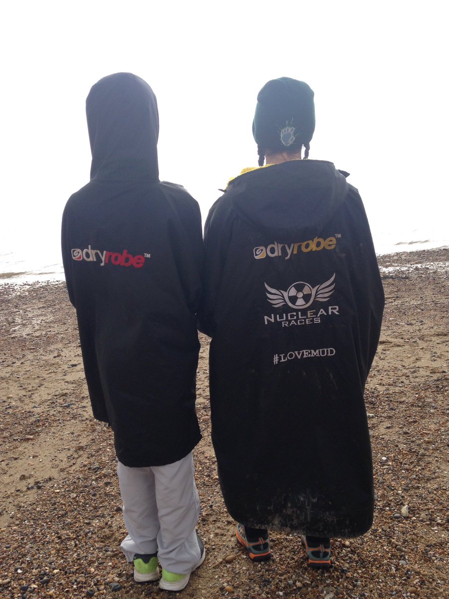 KirkyKoo's tweet photo. Thinking about it...
#coldwatertraining #dryrobew*nker #lovemud #TeamBigfoot #BigfootKirky @TheNuclearRaces @BigfootRace https://t.co/xO9pWY5QMu