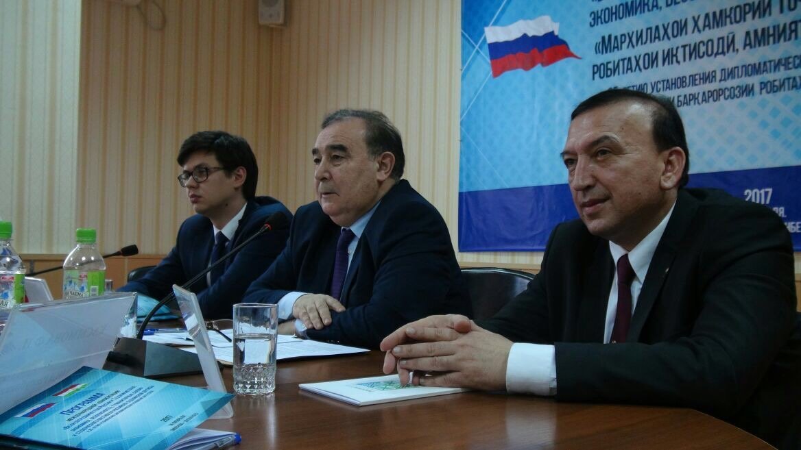 unityXXI's tweet photo. Эксперты: Нужно интегрировать информационные площадки России и Таджикистана
https://t.co/7xIQuvtaEL
#Таджикистан #медиа #СМИ https://t.co/lVh3UbEIKy