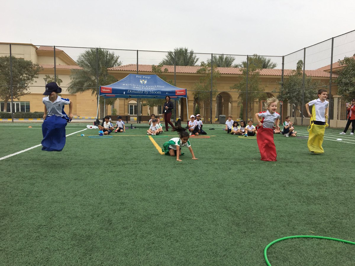 BCADyear2's tweet photo. Some action shots from a fab day filled with lots of sports and smiling faces. @bcadPE #sportsday #bcadinspire #bcadalberteinstein https://t.co/w6rmbjNOU7