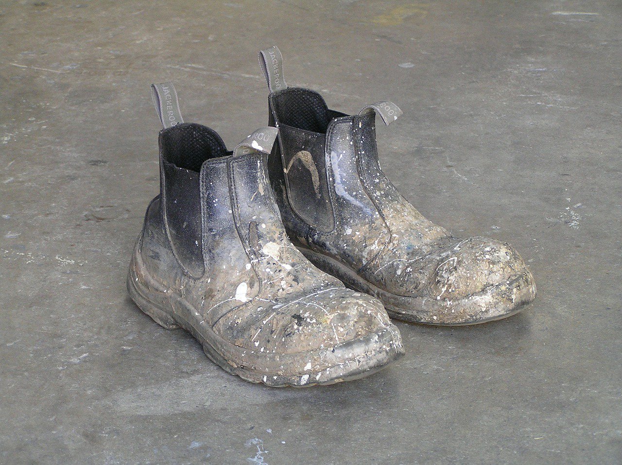 Cromwell safety best sale boots