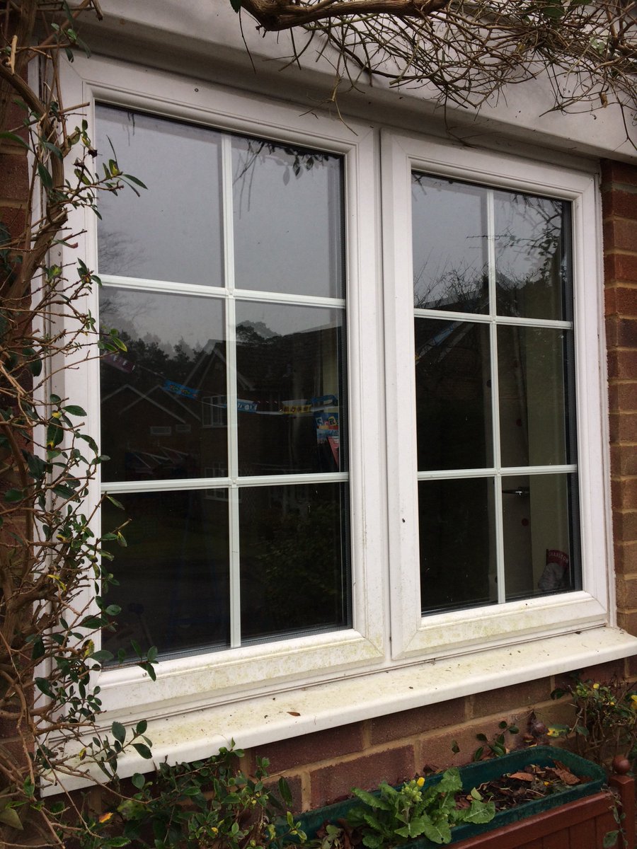 LJWindowCleaner's tweet image. Before and after window cleaning in Beacon Hill #Hindhead this morning. We clean the frames, sills and the glass. Call us on 01428 288973