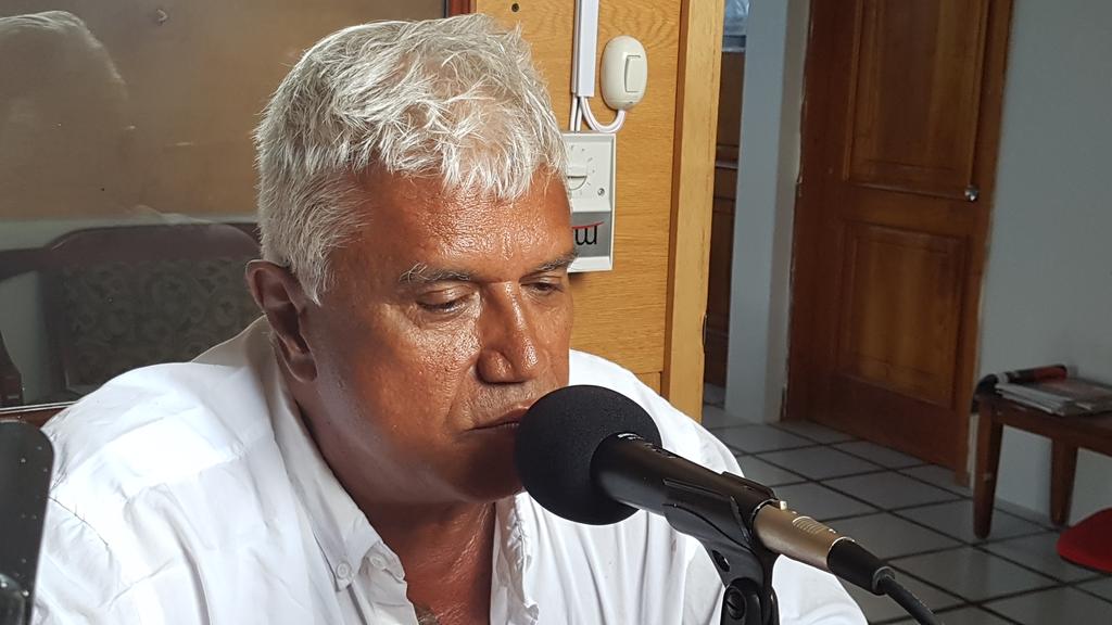teleinsular's tweet photo. Eduardo Veliz, Candidato a Asambleista por la Lista 62, respondió preguntas de la comunidad y expuso su plan de trabajo y propuestas. https://t.co/KThU67LibG