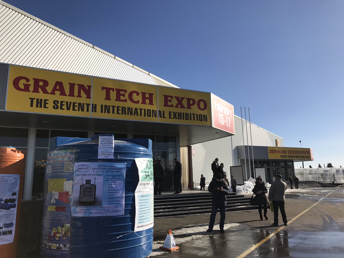 IntlMilling's tweet image. Sunny afternoon at Hall 1&apos;s entrance to #GrainTech in Kiev