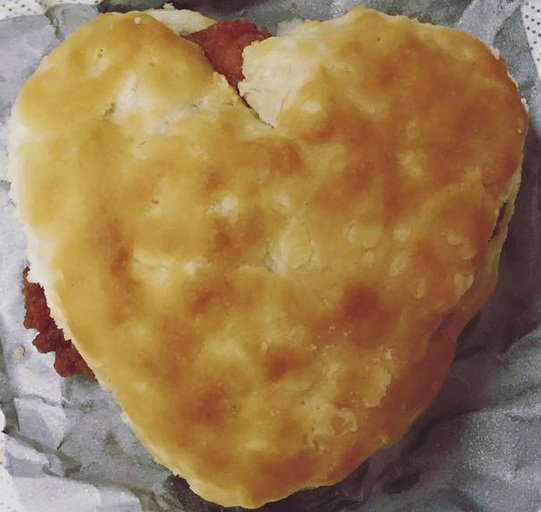 2283JS's tweet image. How do you #ShareTheLove? I'm sharing the love with food In February! How do you #ShareTheLove ?#MyMagSharingNetwork