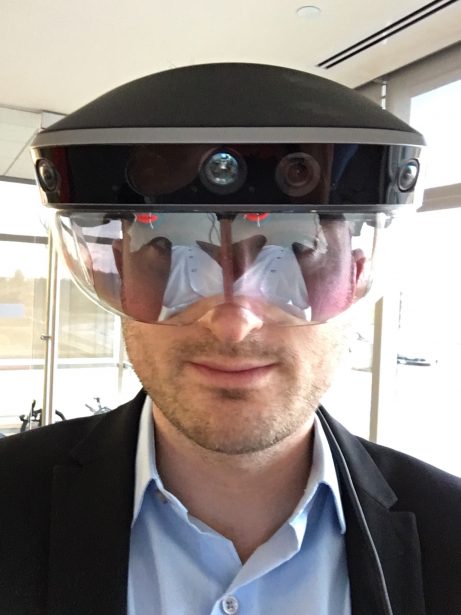 SOLIDWORKS's tweet photo. Read how augmented &amp; virtual reality technologies will help designers &amp; engineers break out of the 2D world. #VR #AR https://t.co/EzloD9ja1G https://t.co/pIjsUTLSHk
