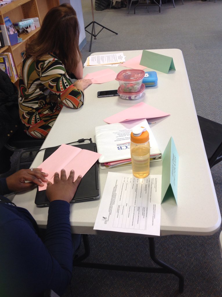 E2CCBIES's tweet photo. Constructing paper airplanes following model provided with varying levels of success! #e2rcc @SDS_rdonnelly https://t.co/tCHqlC58uU