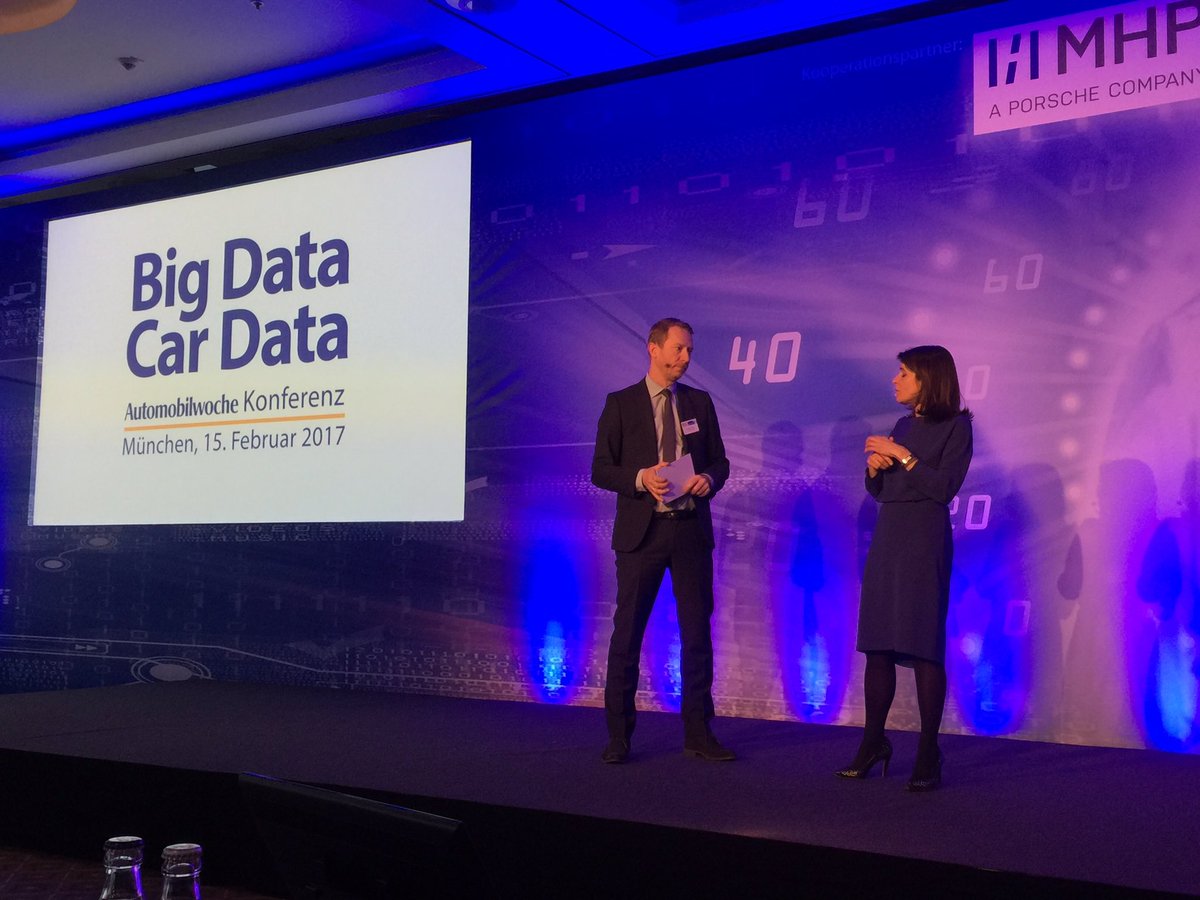 agy_nes's tweet photo. #smart woman Brigitte Cantaloube talks about hard technical facts @Automobilwoche #Konferenz #bigdata #cardata #smarttechnics https://t.co/KhwGxRsmQm