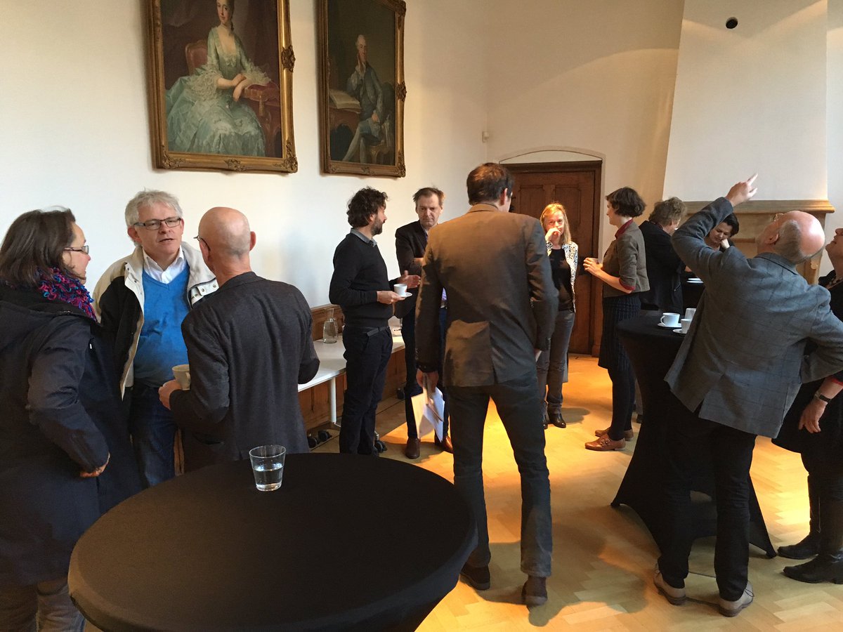 AvdKNA's tweet photo. Zeer waardevolle en plezierige start van de kennis-tournee in Assen. Veel zin in de vijf volgende gesprekken! https://t.co/TBTSx2kTzH