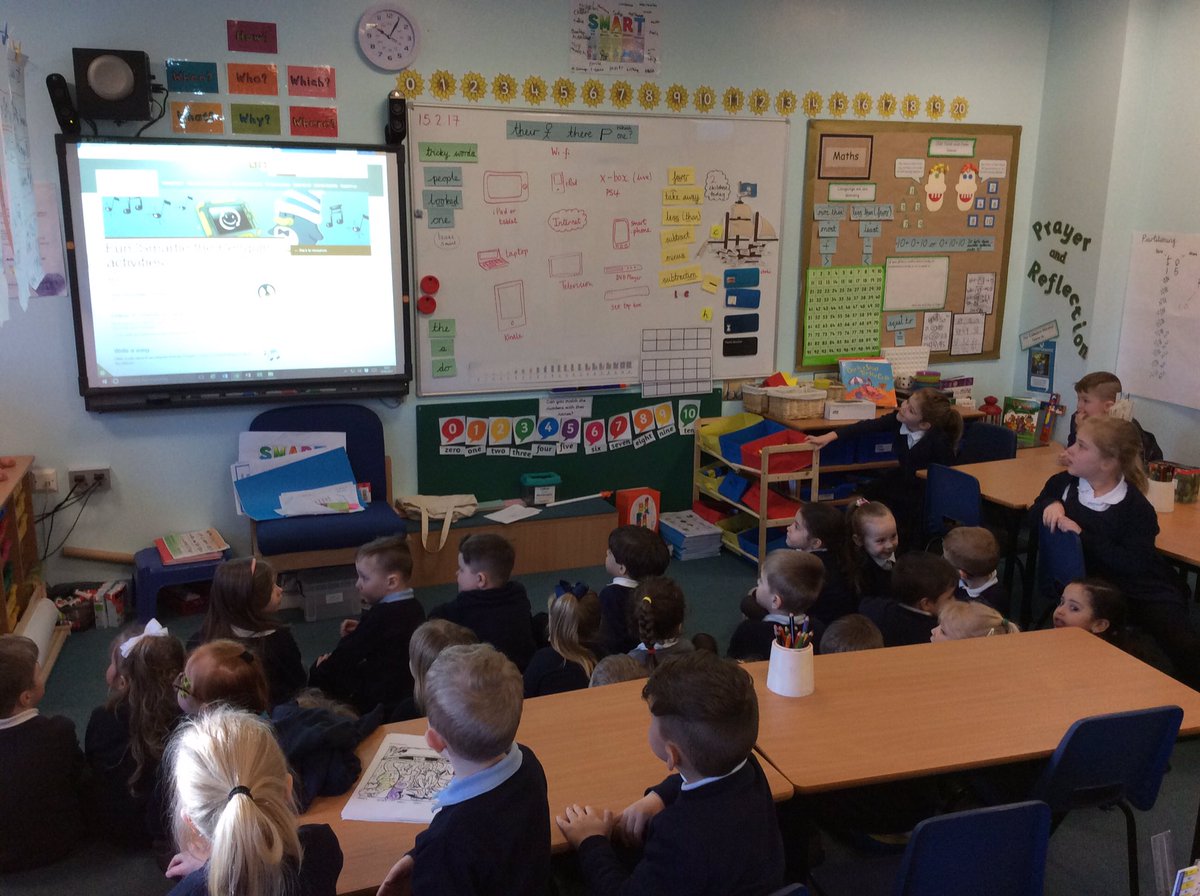 stbarnabasyork's tweet photo. Malala and Simmonds learning about Internet safety with the help of Smartie the Penguin @childnet #safefromharmweek https://t.co/qe8Lm1e8hM