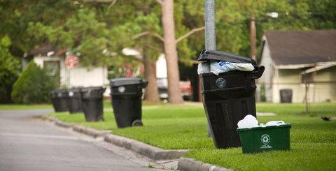 Certain #Tecumseh residents are now exempt from hard sided garbage can by-law. ow.ly/zrdB3091FyI