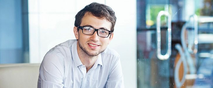 grad_central's tweet photo. #Millennial men earn less than generations before, research reveals. @hrreview. https://t.co/lPL8gbctf2 https://t.co/AI73balswN
