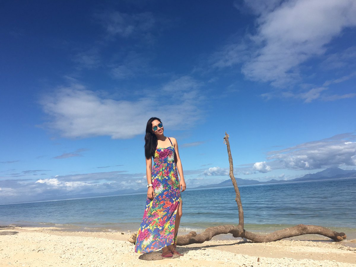 vgKayeRevil's tweet photo. Book your next destination w/ #CebuPacinMasbate @CebuPacificAir @KissesIntL @delavinkisses is from this place https://t.co/ePs7KZI9C6
