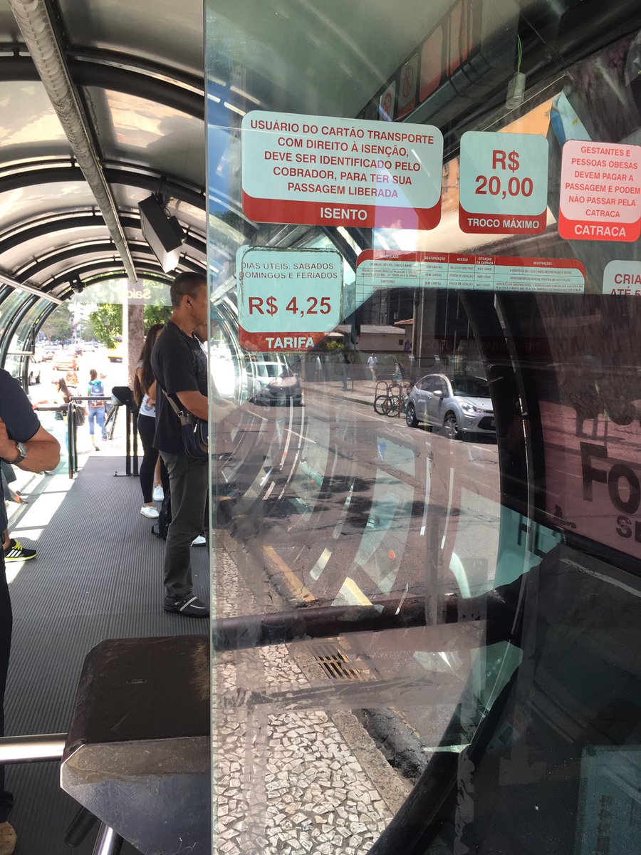 Passagem à 4,25. Pref de CTBA, GRECA,  DESCUMPRE A LEI. Uma clara demonstração pública de DESOBEDIÊNCIA CIVIL. EM FAVOR DOS RICOS!!