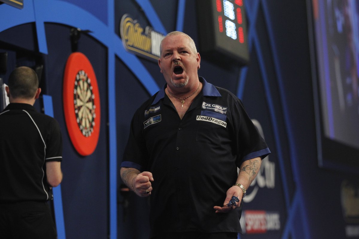 EZEdarts's tweet photo. DARTS - @SWhitlock180 leads @EzeGroup UK Open charge with double win, while @TheThorn180 chases second FA Cup of Darts title. #Darts https://t.co/0fOqJ46CyP
