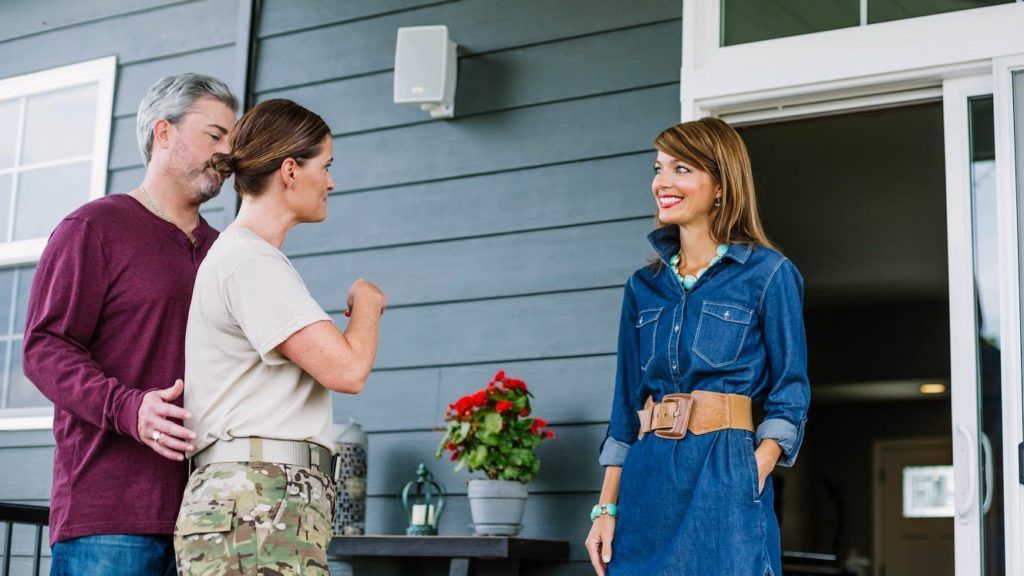 TotalMortgage's tweet photo. 4 Essential Tips for Buying a Home With a VA Loan, Straight From the Pros https://t.co/NBcmCWxEbq #VAloan #mortgagetips #VAloantips https://t.co/AiDDnBhwCy