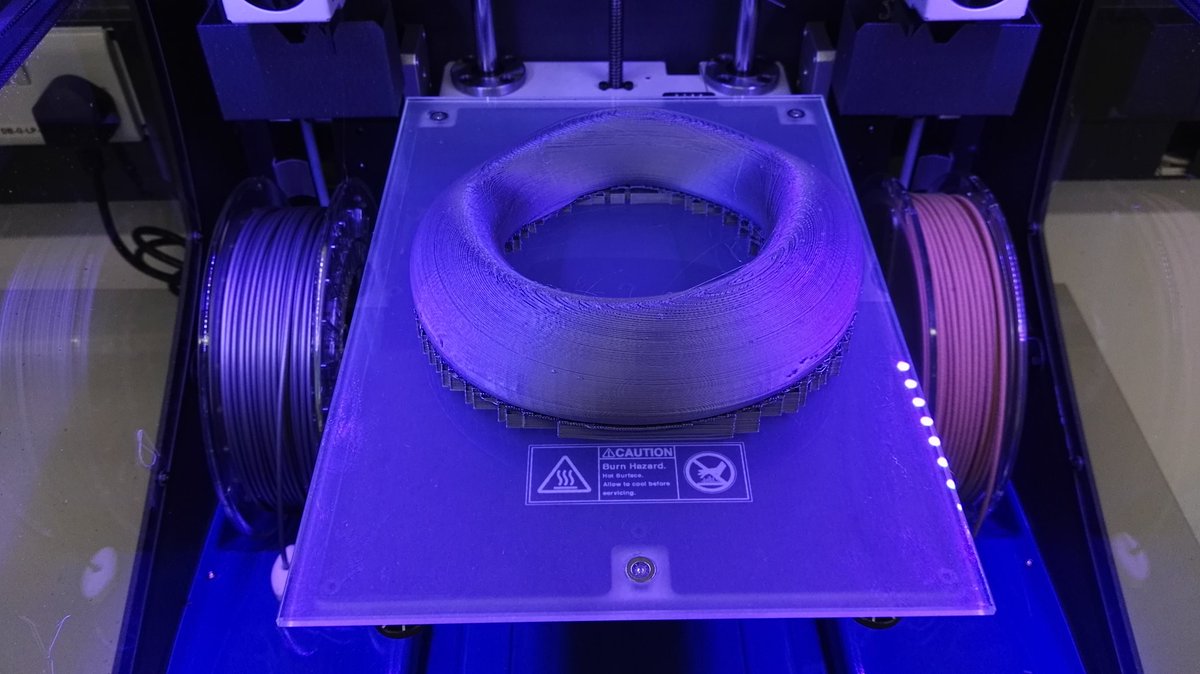 Cluneyd's tweet photo. @bcn3dtech complex deformed doughnut shape done. Slight split at the top but will be ok #3dprinting #bcnsigma https://t.co/cz3ZatfkPv