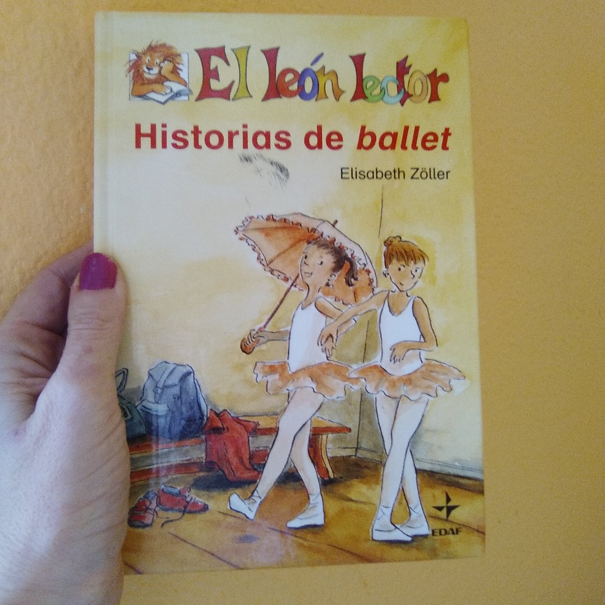 Atelier_danza's tweet photo. Hemos descubierto otro libro infantil con historias de ballet. Lo recomendamos. https://t.co/bIgOtm6dmg
