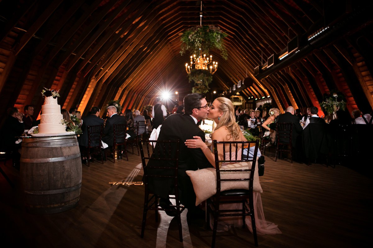 tryaflutter's tweet photo. #WeddingWin #TryAflutter #weddingwednesday #ww
@PeronaFarms @DovePhotograph @PrisonerWineCo @rockpaperparty @brackishbowties @WhiteRunway https://t.co/WZvmH1ZtWT
