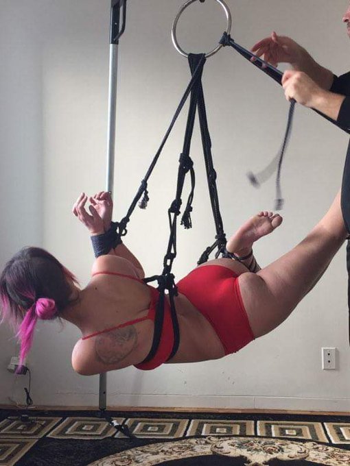 I will be doing a mixed performance of poi spinning &amp; shibari @ Cove Music Hall in Worcester Ma doors<a href="/tag/poi"class="tags"><span>#poi</span></a><a href="/tag/checkitout"class="tags"><span>#checkitout</span></a><a href="/tag/shibari"class="tags"><span>#shibari</span></a>